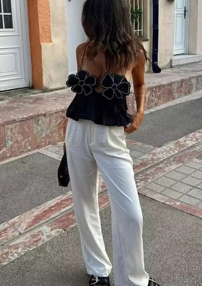 Gabi | Zwarte Crop Top met Bloemen Details