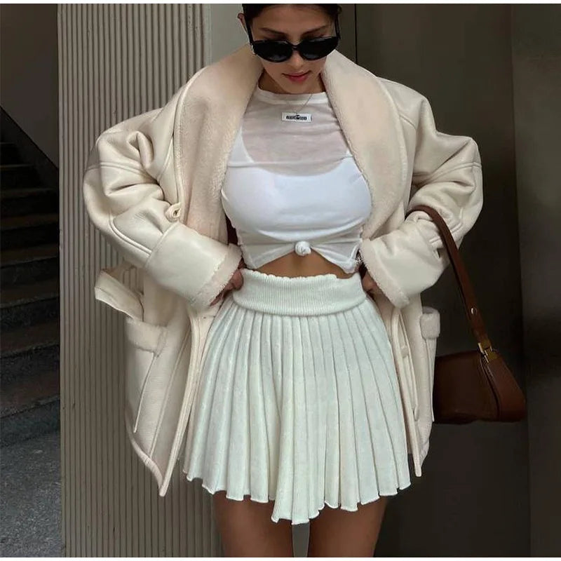 Jade | Dames Kort Jasje - Getailleerd Met Riem, Stijlvol voor Winter 5