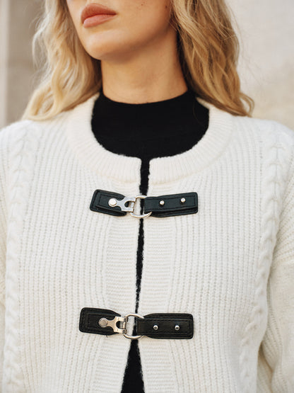 Iona | Stijlvol Dames Vest met Trendy Gespsluiting