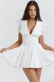 Aida | Klassieke Geplooide Min Jurk – Elegante V-hals