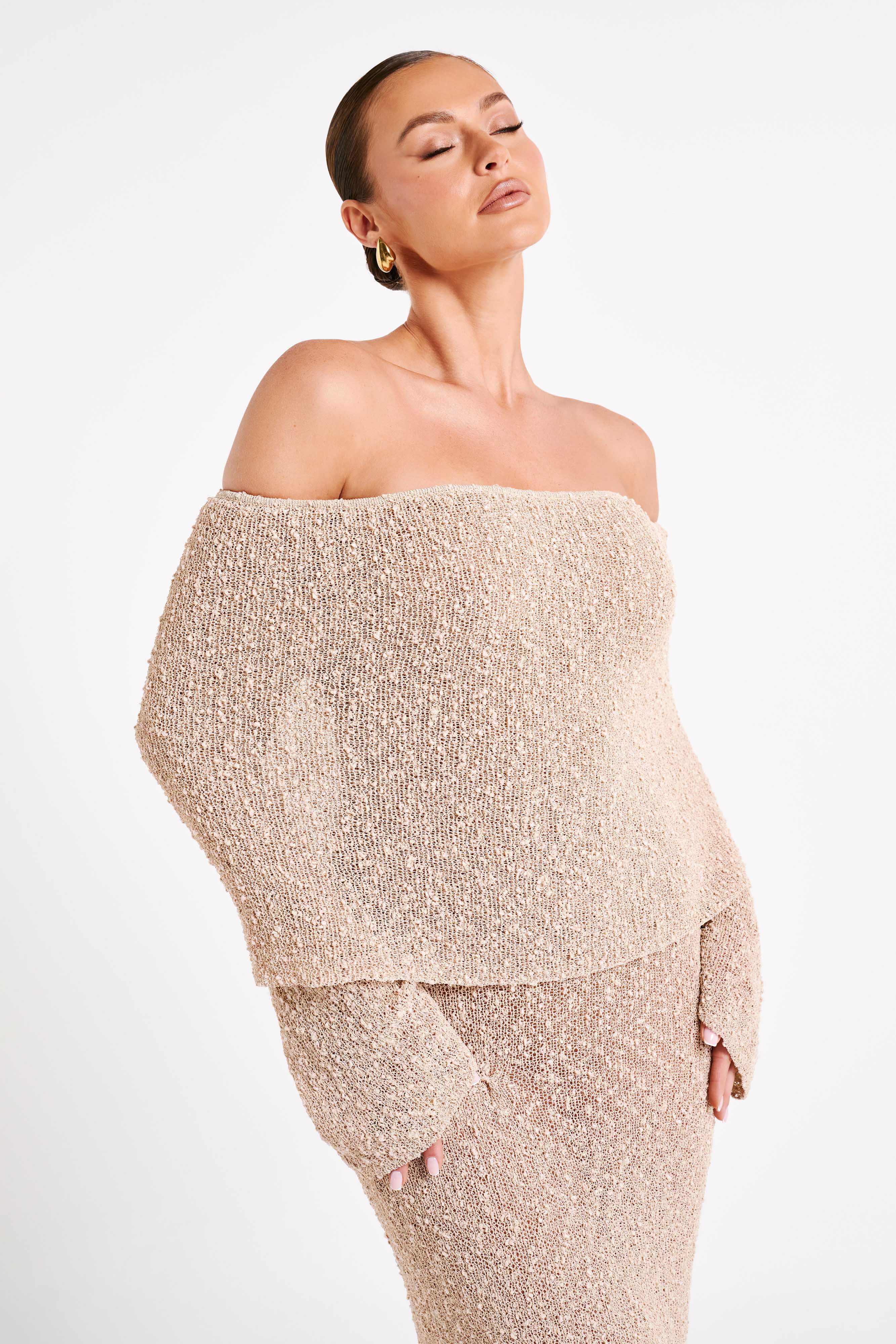 Angel | Bouclé Off-Shoulder Maxi Jurk