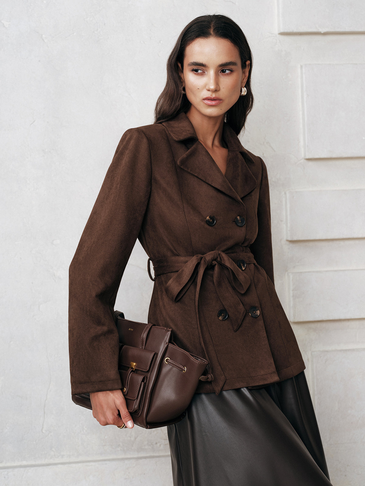 Meli | Elegante Suede Damesjas - Stijlvolle Knopen met Strikceintuur
