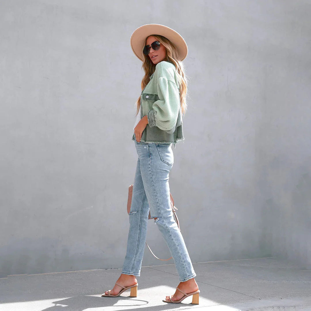 Laila | Vintage Stijl Dames Jas met Pofmouwen en Stijlvolle Knopen