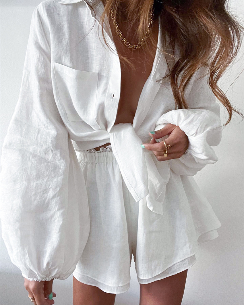 Mollie_Tweedelige_Zomerset_-_Linnen_Blouse_en_Casual_Shorts1.png