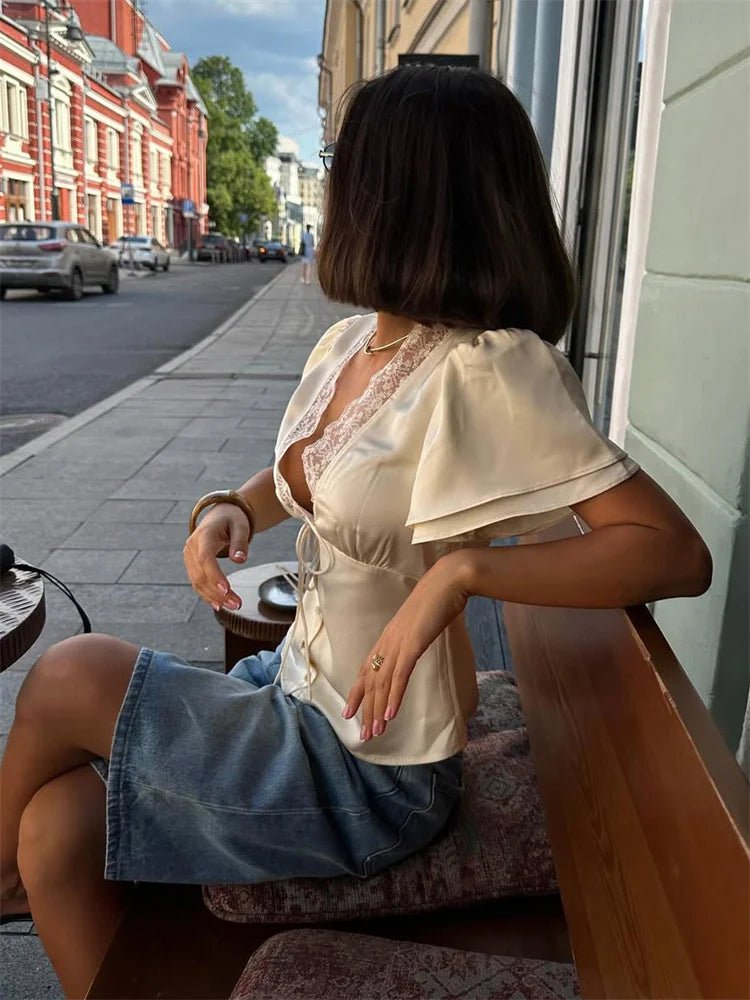 Nika | Dames Blouse - Satijn Met Kanten Detail, Luxe Comfort 1