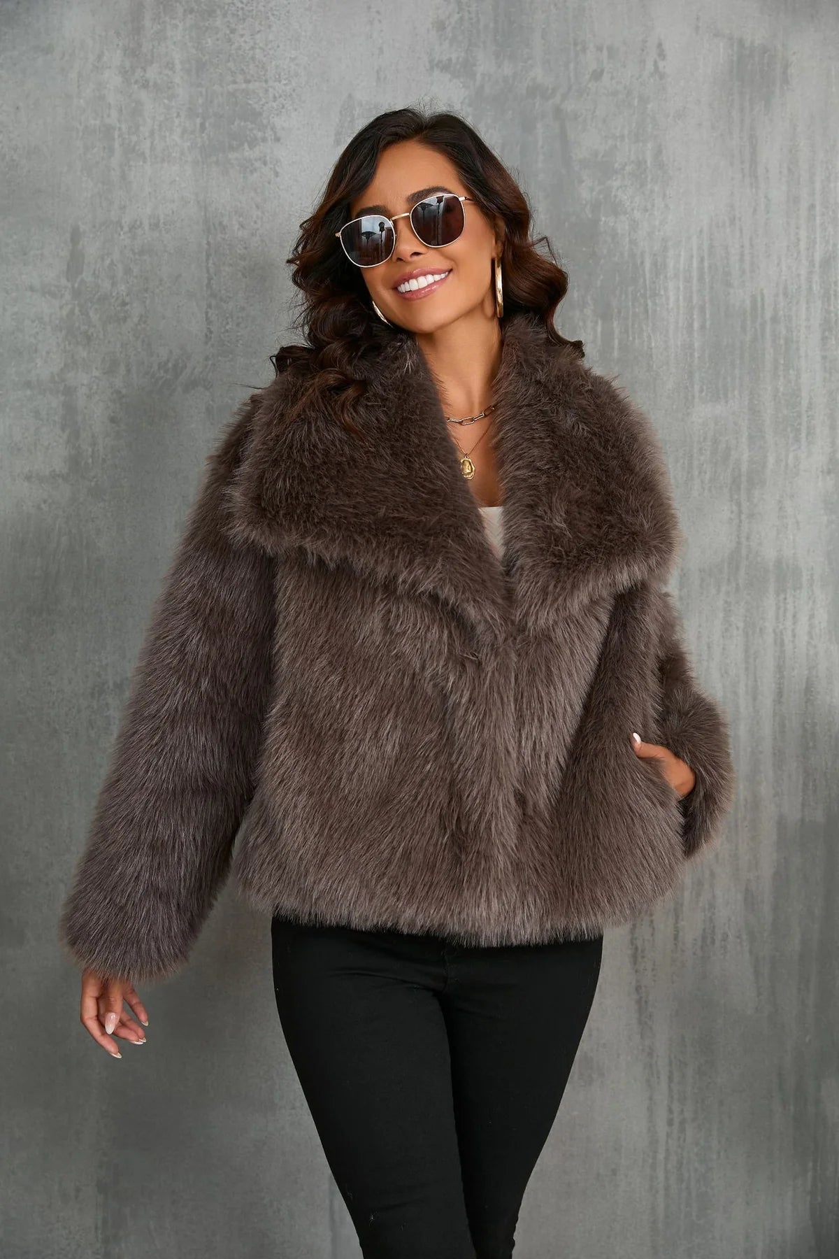 Noemi | Luxe Cropped Faux Fur Jas voor Dames - Elegant en Super Trendy