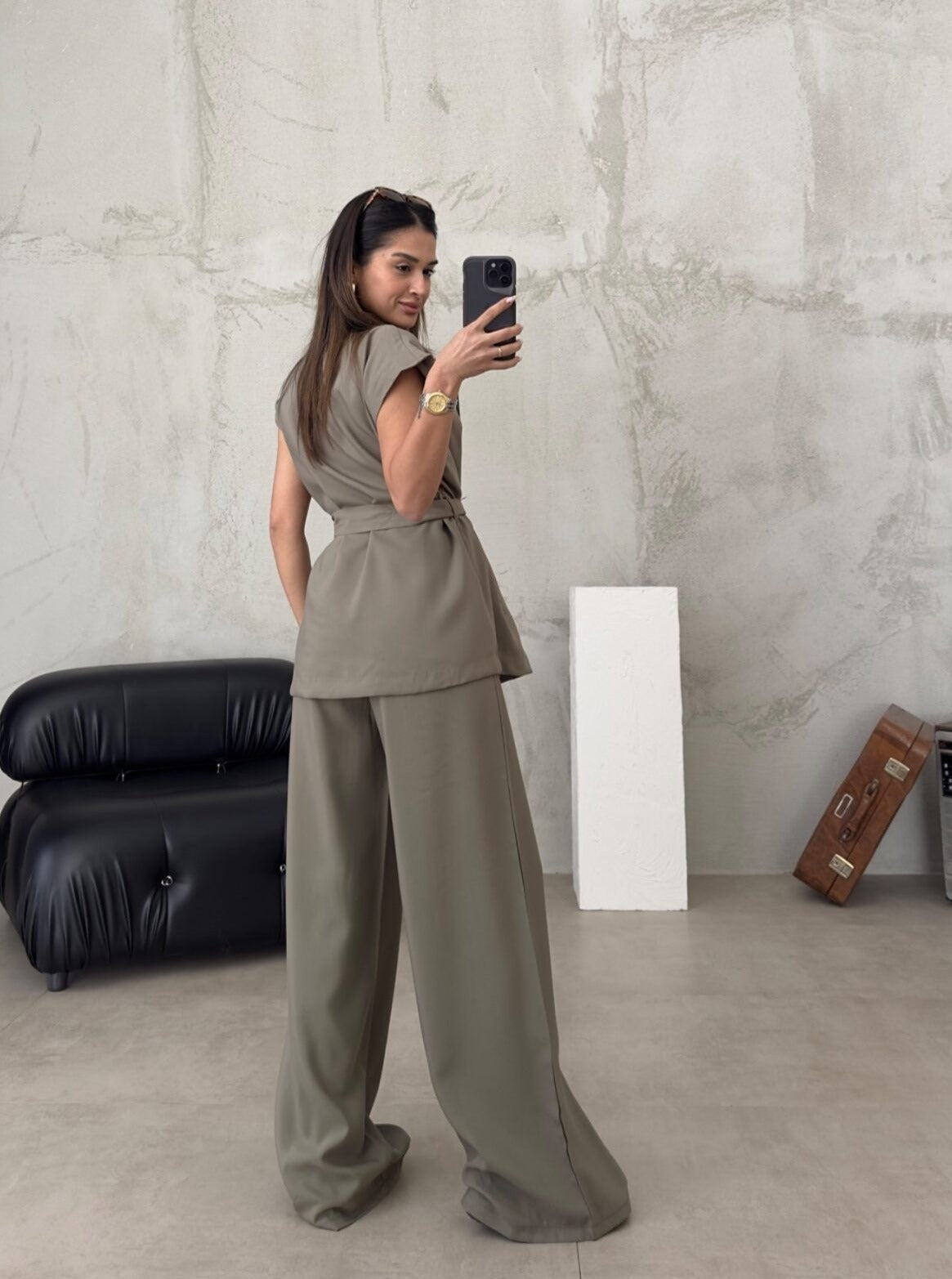 Thyrza | Stijlvolle Set voor Dames - Wikkeltop en Broek met Wijde Pijpen