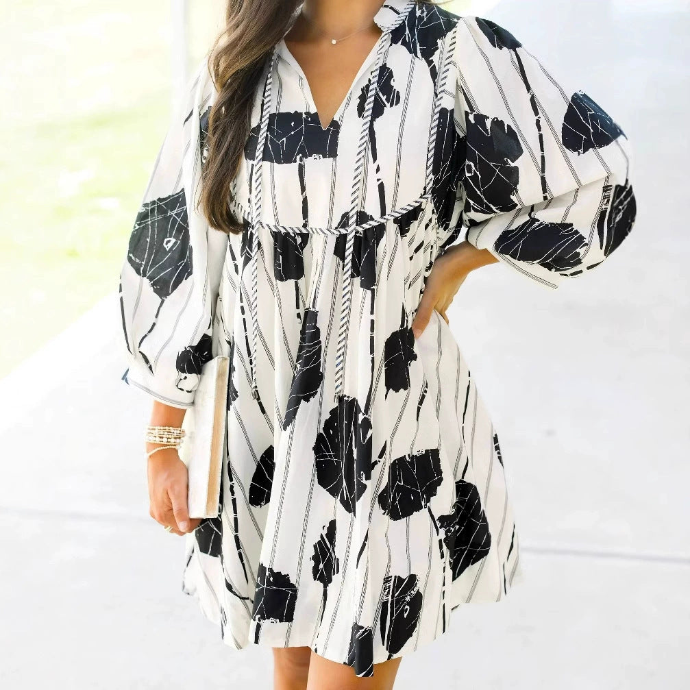 Dylana | Luchtige V-Hals Zomerjurk met Pofmouwen en Print