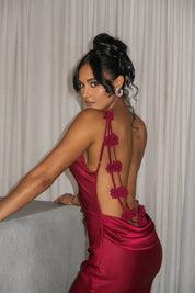 Concetta | Elegante Maxi Jurk met Open Rug en Cowl Halslijn