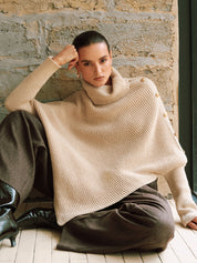 Pablo | Dames Poncho-Sweater - Gebreid met Metalen Accenten, Comfortabel en Trendy 0