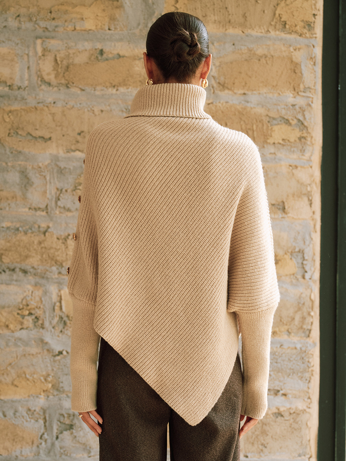 Pablo | Dames Poncho-Sweater - Gebreid met Metalen Accenten, Comfortabel en Trendy 5