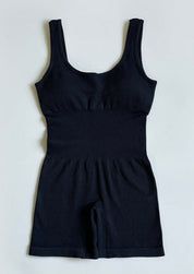 Caitlin | Zwart Ribbed Bodysuit Dames – Naadloos & Sculptend