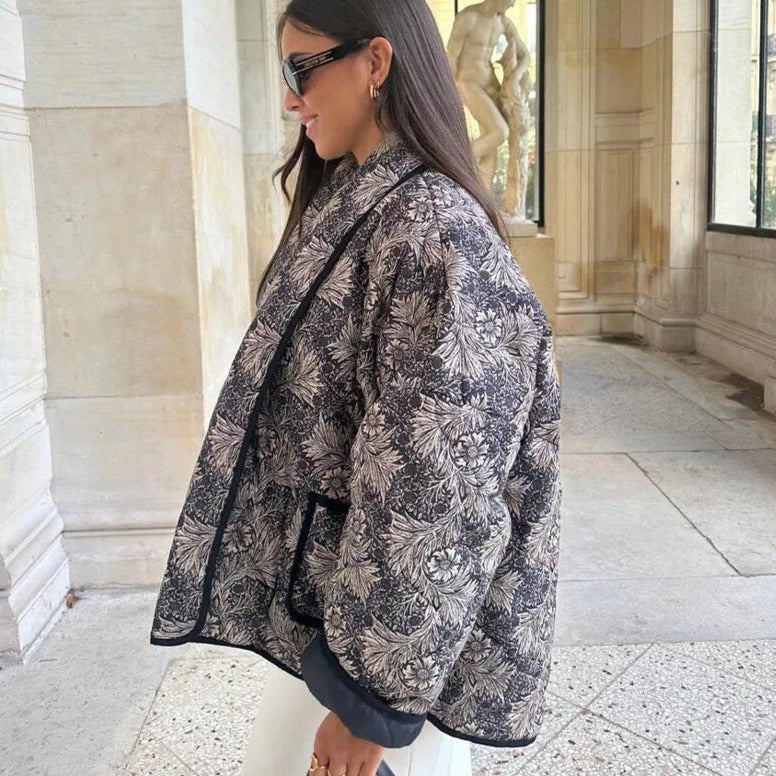 Esma | Elegante Tussenjas Met Print