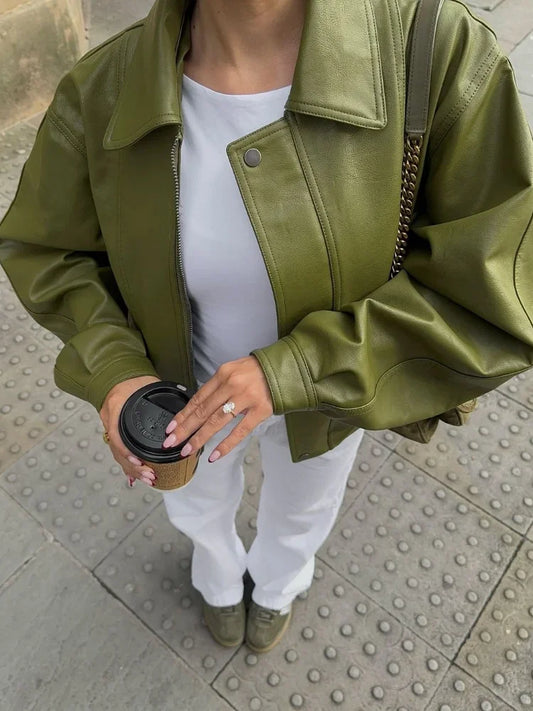 Lily-Rose | Vegan Leren Dames Jas - Olijfgroen met Moderne Streetwear Look