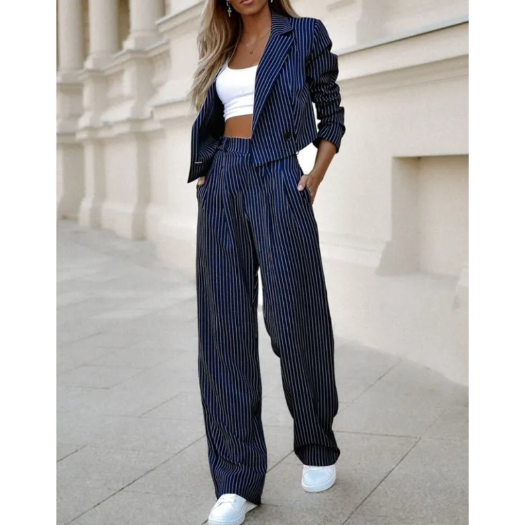 Enya | Tweedelige Damespak - Cropped Colbert en Broek