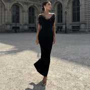 Wendy | Feestjurk Dames - Mouwloze Bodycon met Off-Shoulder, Zwart 1