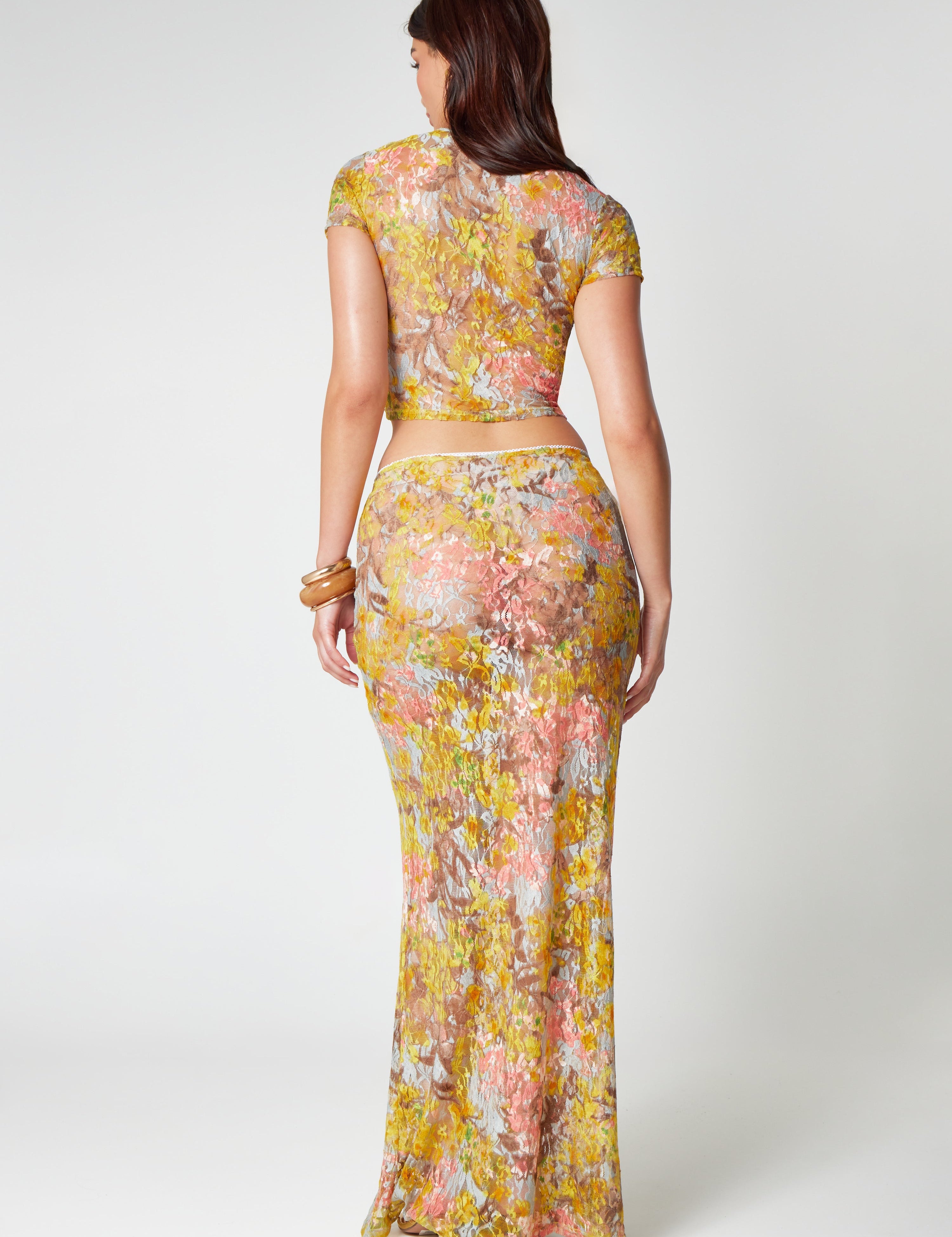 YELLOWFLORALLACESET_2.jpg