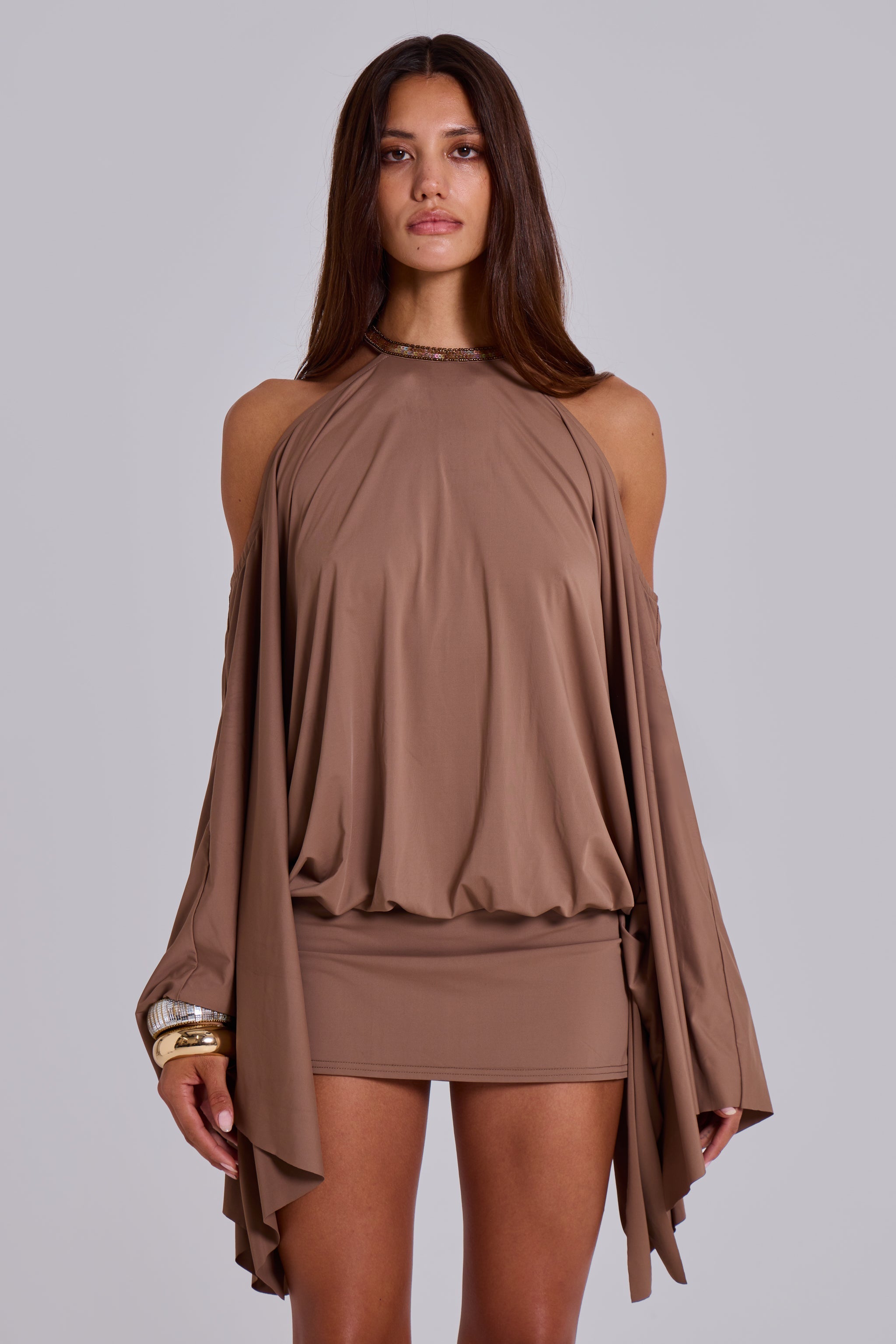 Zafira | Dames Mini Jurk - Open Rug met Chain Detail, Luxe Glamour 5