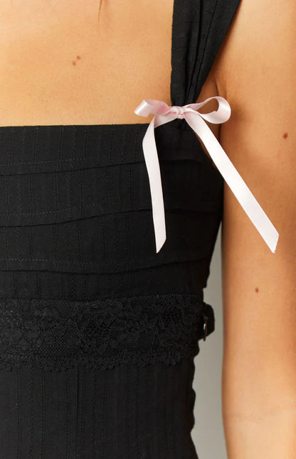 Finola | Getailleerde Mini Jurk met Kant voor Dames