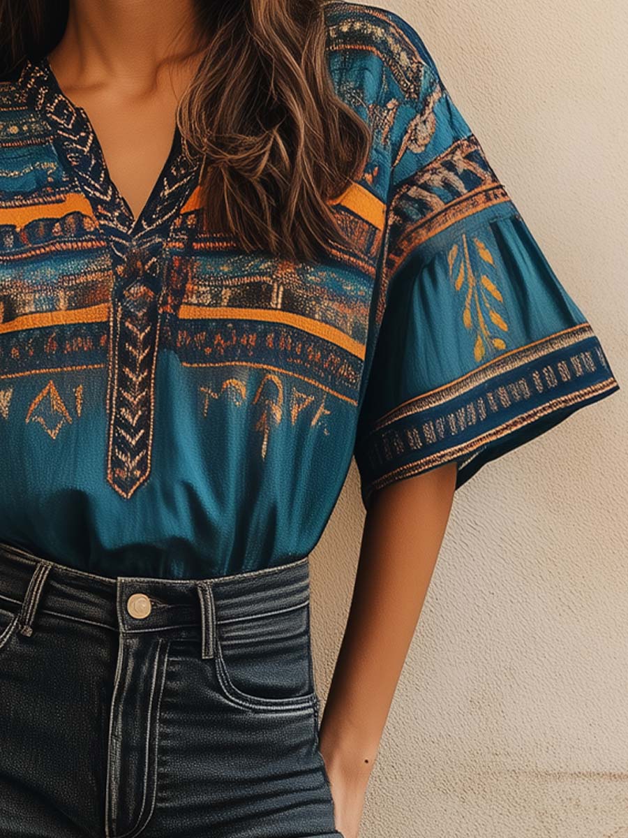 Levendige V-hals Blouse met Opvallende Print