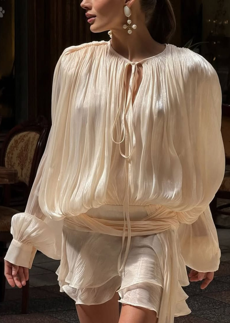 Lucetta | Champagne Mini Jurk met Plooi & Parelknopen