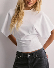 Trendy Top met Wijde Mouwen
