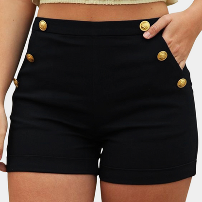 Trendy Shorts met Gouden Knoopdetail